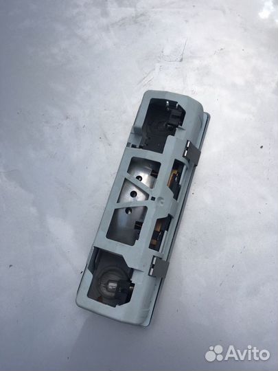 Плафон освещения салона бмв е39