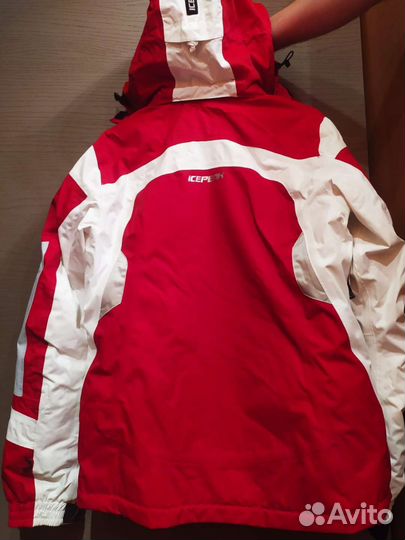 Горнолыжная куртка женская