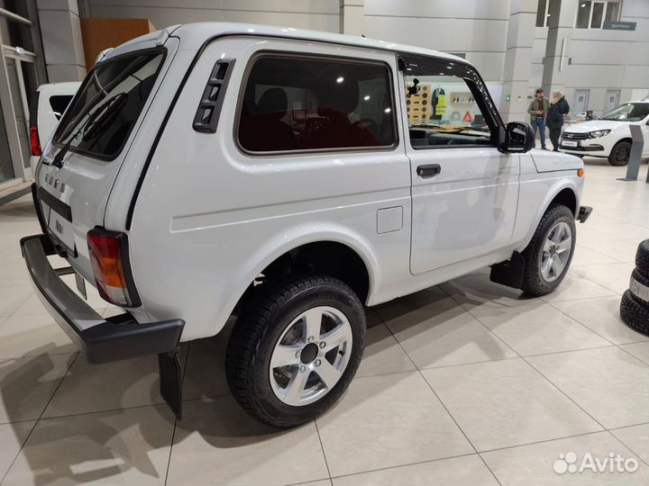 ВАЗ Niva Legend 1.7 МТ, 2023