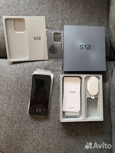 Телефон Vivo s12 256Gb