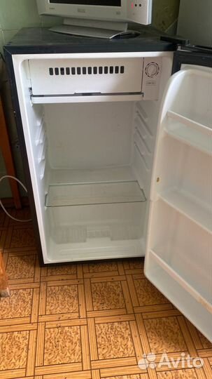 Холодильник бу маленький