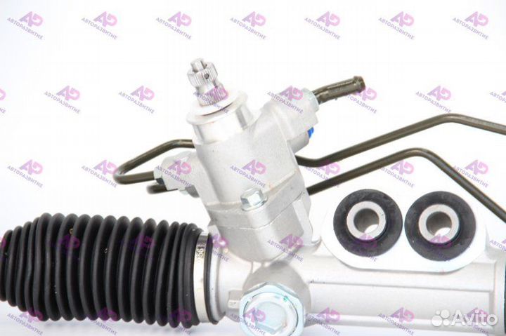 Рулевая рейка в сборе с рулевыми тягами на Nissan