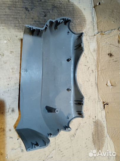 Кожух подрулевой Infiniti QX56