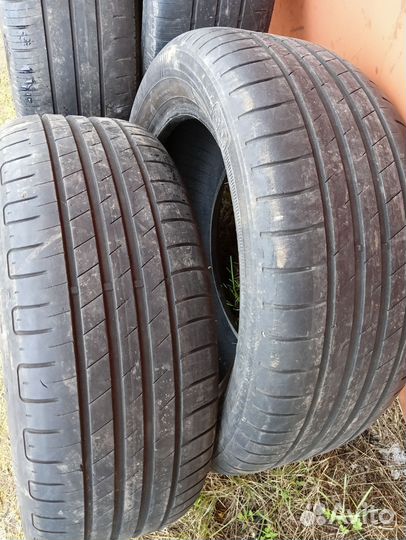 Goodyear EfficientGrip Performance 205/55 R16