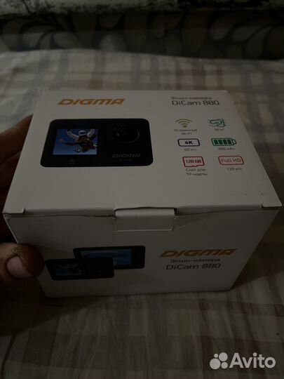 Экшен камера digma 880