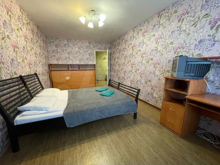 2-к. квартира, 49 м², 9/10 эт.