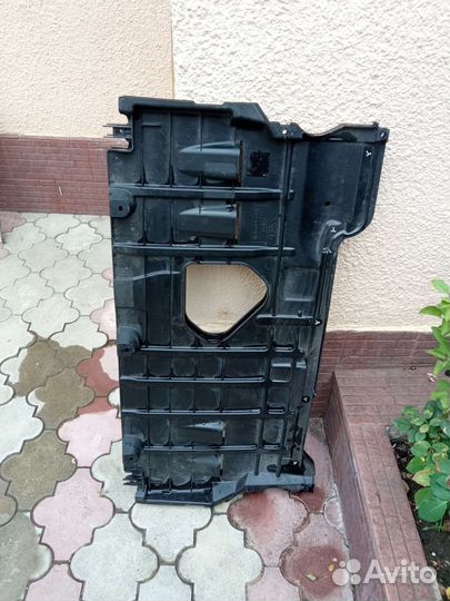 Защита двигателя на Mazda и Ford focys