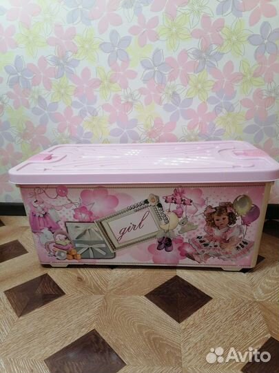 Оромный контейнер