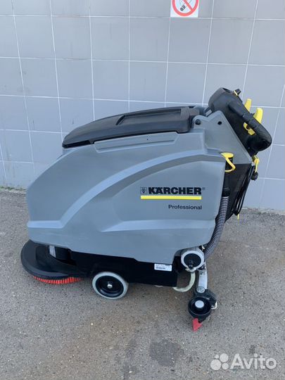 Поломоечная машина Karcher B40, Аккумуляторная