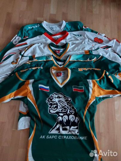 Хоккейная экипировка