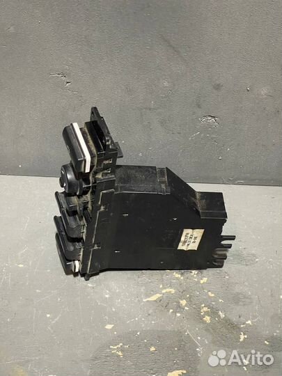 Блок управления стеклоподъемниками Land Rover в Ст