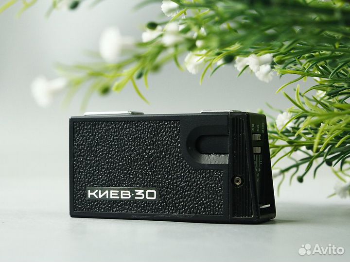 Фотоаппарт Киев-30