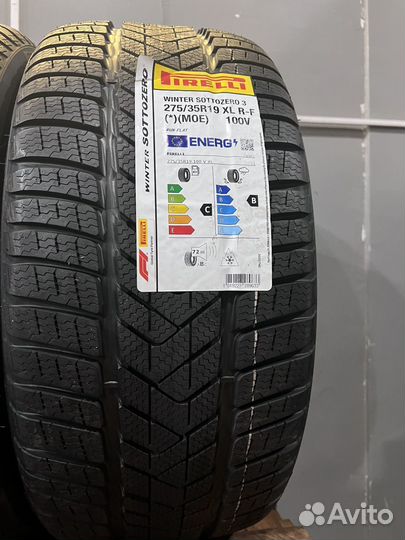 Pirelli Winter Sottozero 3 245/40 R19 и 275/35 R19 98V