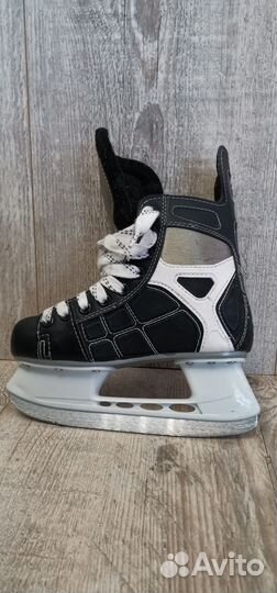 Коньки хоккейные детские CCM