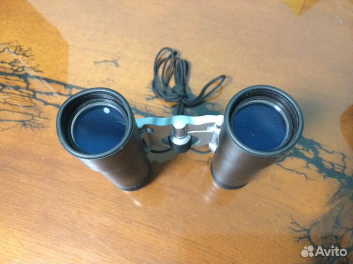 Бинокль компактный Konus 10x25 - новый