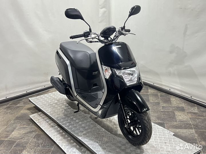 Скутер Honda Dunk PGM-FI AF74 2014г.в