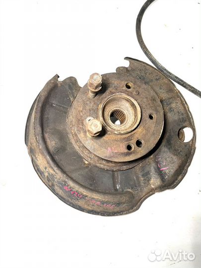 Кулак поворотный задний Mercedes W124