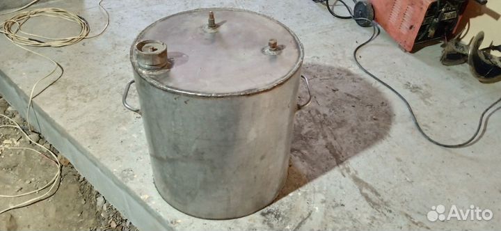 Ёмкость из нержавеющей стали