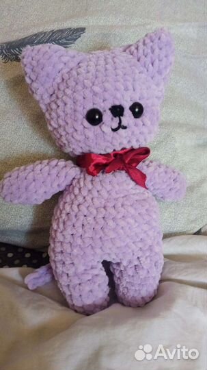 Вязанный мягкий котик