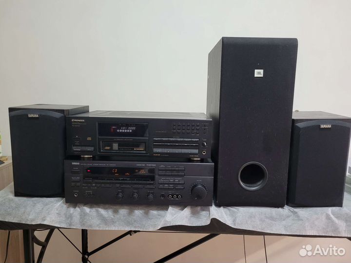 Av ресивер yamaha rx v590RDS