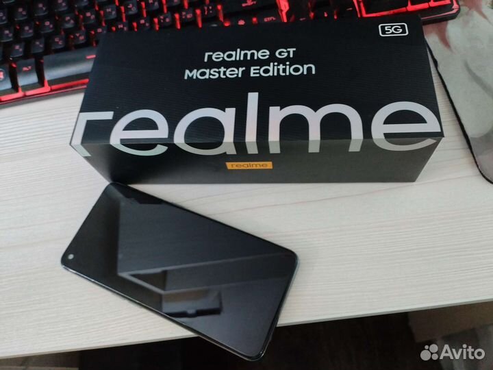Смартфон Realmi GT master edition