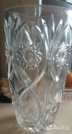 Хрустальная ваза для цветов