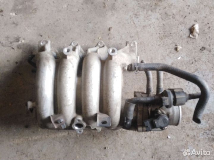 Впускной коллектор Hyundai Getz