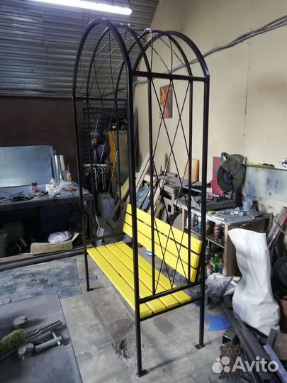 Арка садовая