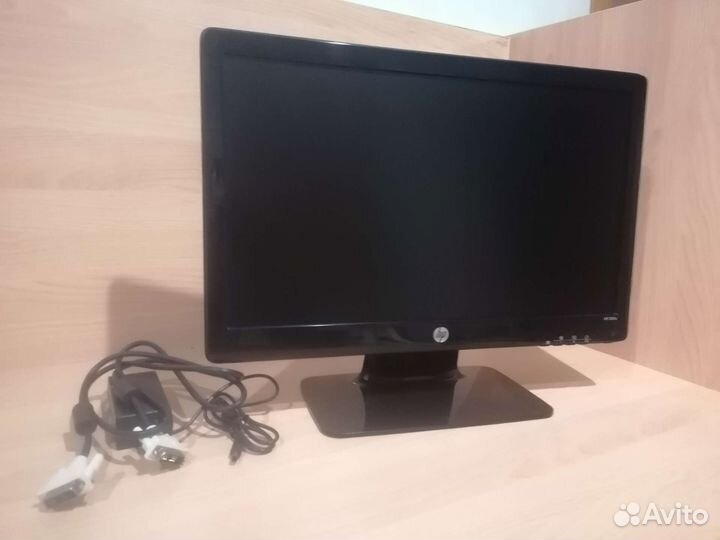 Монитор 20 дюймов led