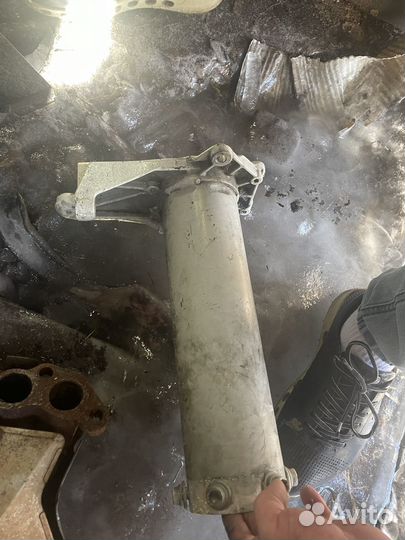 Лонжерон audi a8