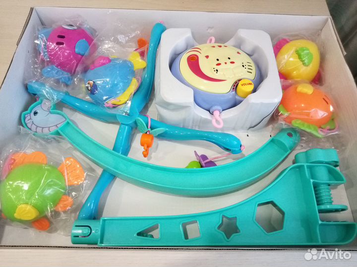 Музыкальная карусель, мобиль на кроватку