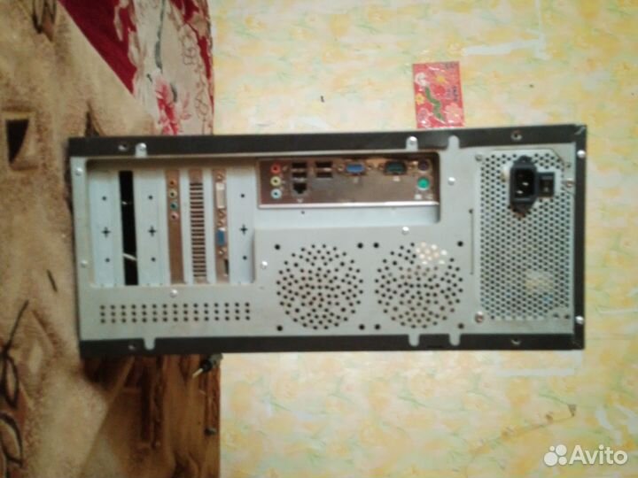Компютер игровой присутствует видио карта
