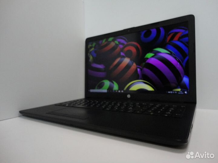 HP Pavilion Ryzen 5 3500U