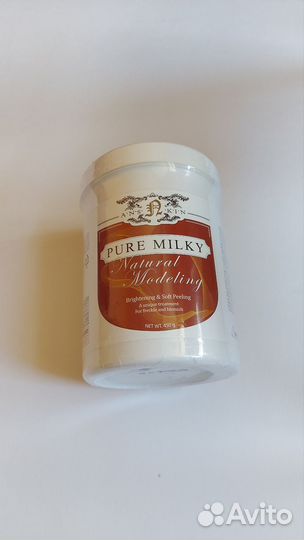 Маска для лица банка