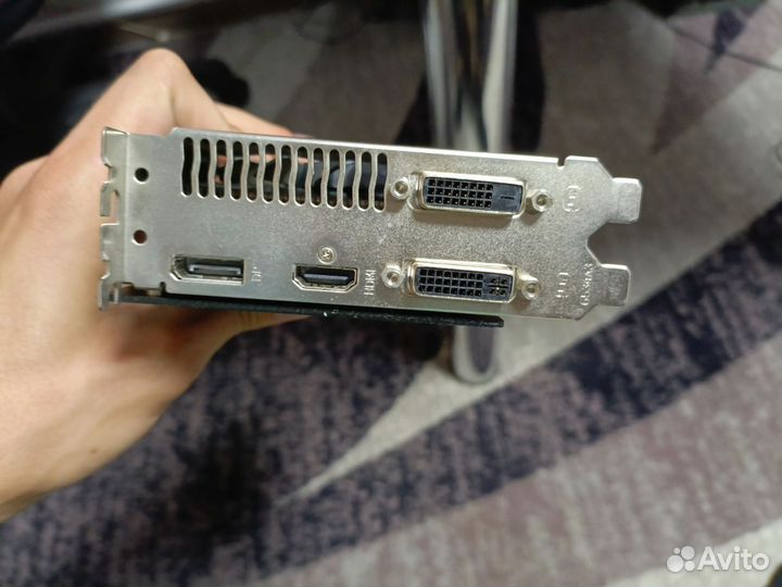 Видеокарта r9 380 4gb 256bit