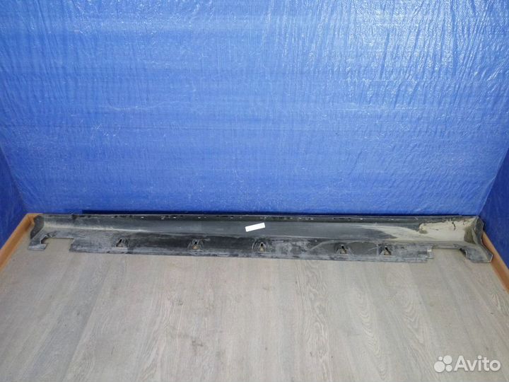 Накладка порога правого Mercedes-Benz GL-klasse