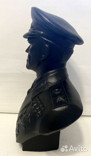 Чугунное литьё касли. Бюст Жуков. Большой
