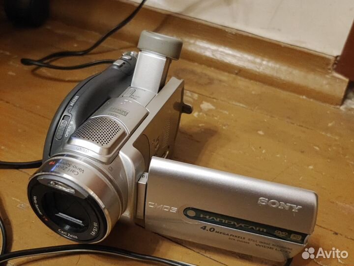 Видеокамера sony handycam DCR - DVD505