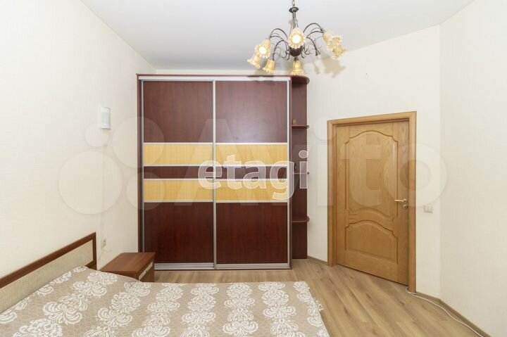 2-к. квартира, 73,7 м², 4/9 эт.