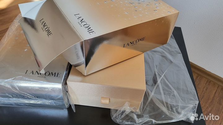 Подарочная коробка chanel