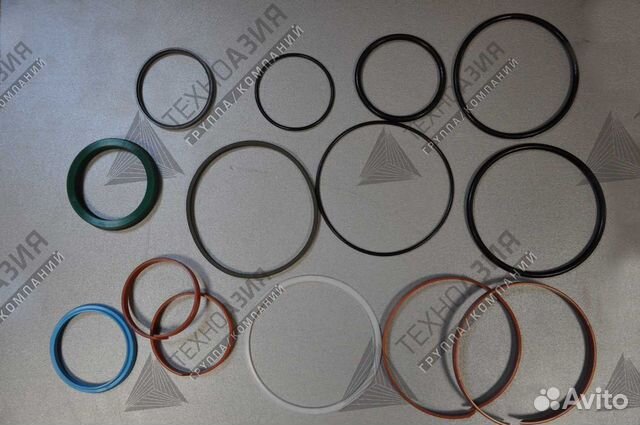 Ремкомплект гидроцилиндра стрелы xcmg LW300FN