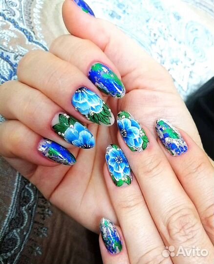 Мастер маникюра