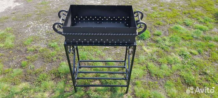 Кованый мангал