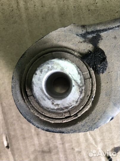 Рычаг задней подвески Skoda Octavia A5