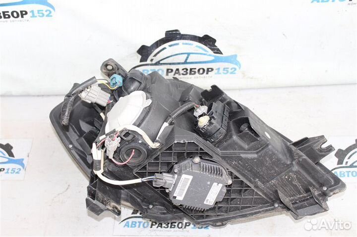 Фара левая Nissan Teana J31 VQ23DE 2003-2007