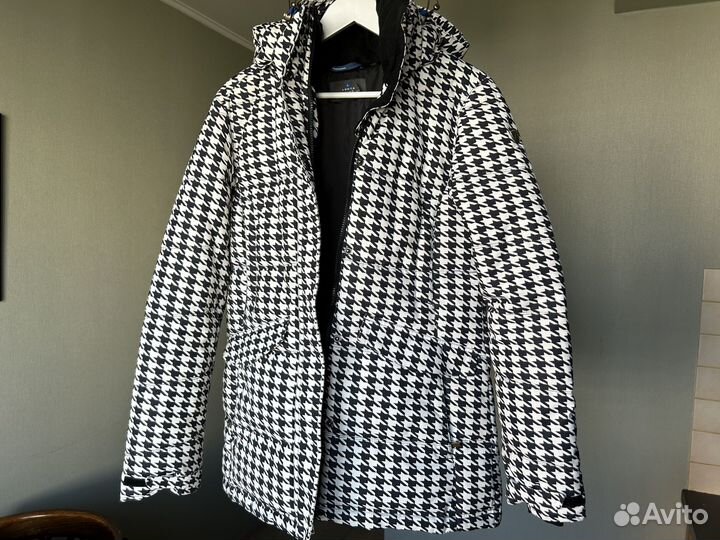 Куртка зимняя женская 42 44 Luhta