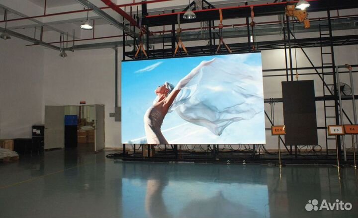 Светодиодный экран / Уличные, наружные экраны