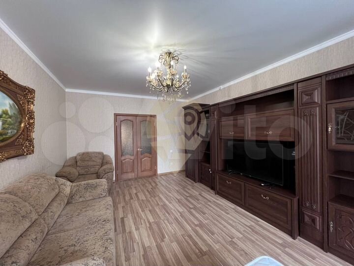 3-к. квартира, 98,5 м², 3/9 эт.