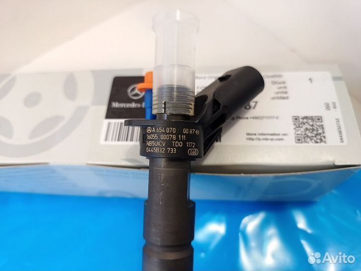 Форсунка топливная Mercedes-Benz A6540700087