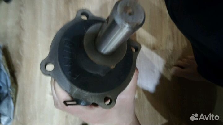 Цилиндр пневматический включения делителя A-C09016